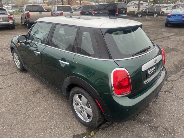 2015 MINI Cooper Image 2