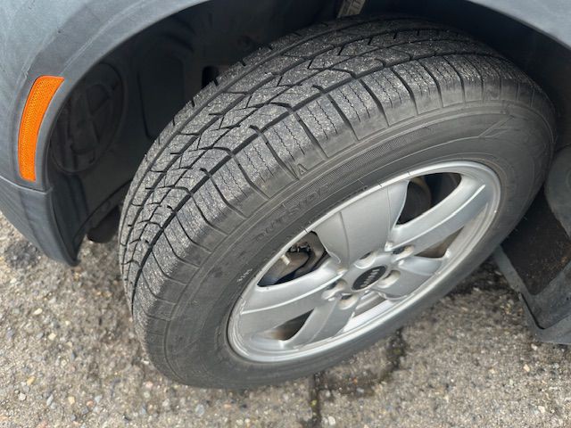 2015 MINI Cooper Image 19