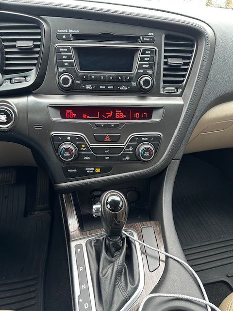 2013 Kia Optima Image 16