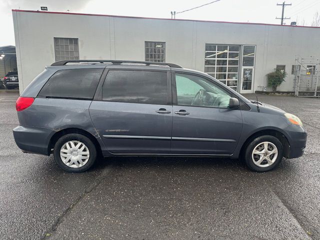 2006 Toyota Sienna Image 6