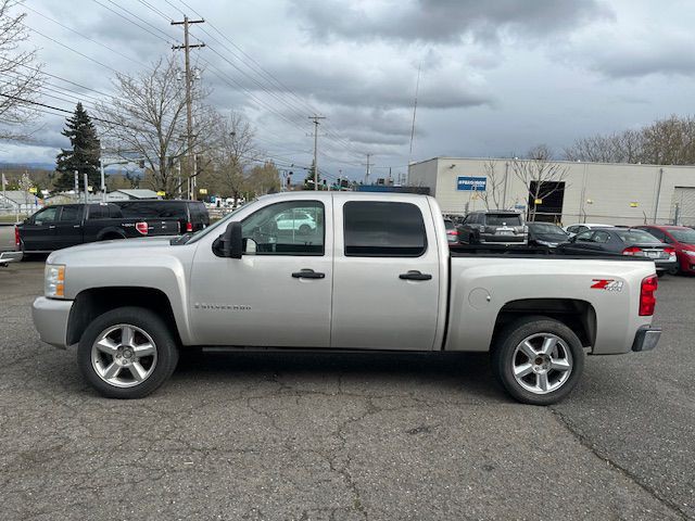 2008 Chevrolet Silverado 1500 Image 2