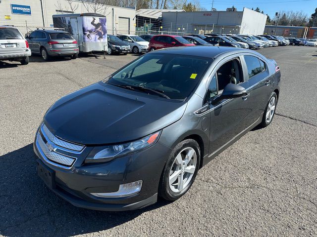 2013 Chevrolet Volt Image 1