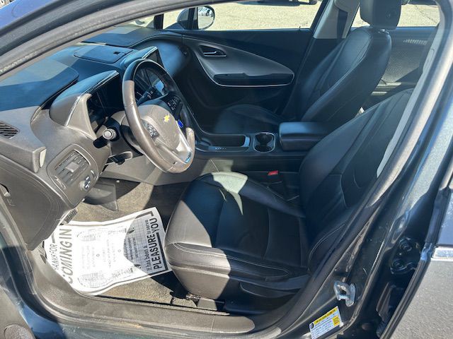 2013 Chevrolet Volt Image 9