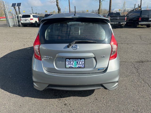 2015 Nissan Versa Image 4