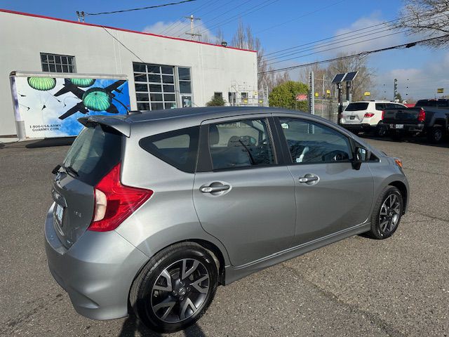 2015 Nissan Versa Image 5