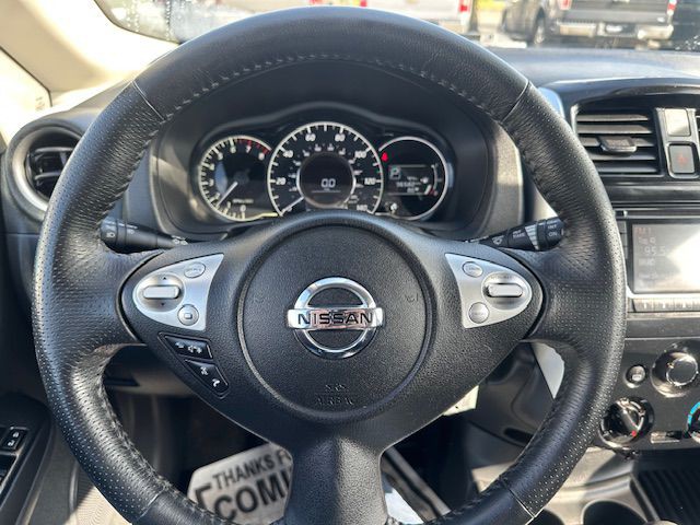 2015 Nissan Versa Image 20