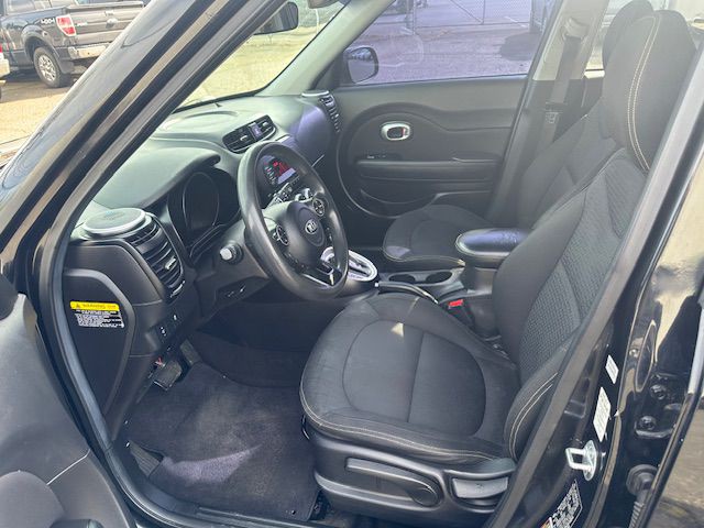 2015 Kia Soul Image 9