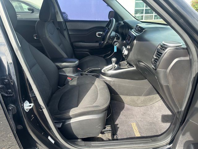2015 Kia Soul Image 12