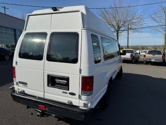 2013 Ford Econoline Image 5