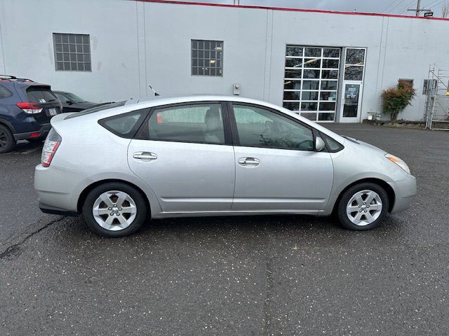 2005 Toyota Prius Image 6