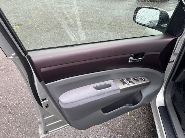 2005 Toyota Prius Image 10