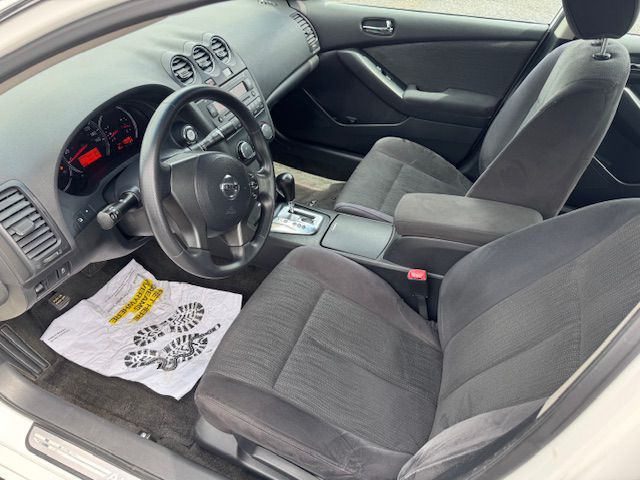 2012 Nissan Altima Image 7