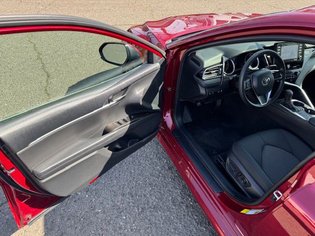 2022 Toyota Camry Image 10