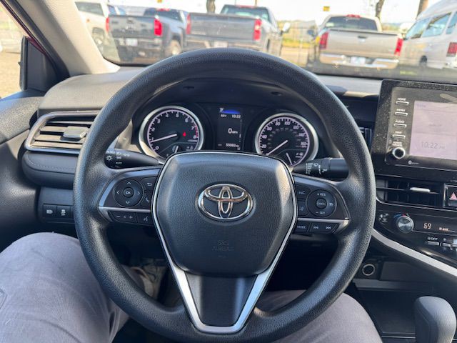 2022 Toyota Camry Image 17