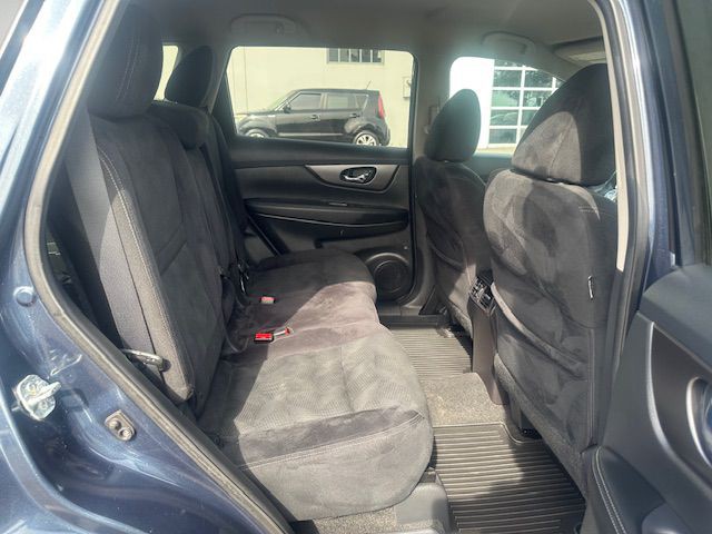2015 Nissan Rogue Image 14