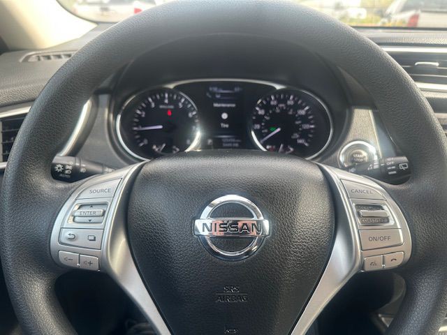 2015 Nissan Rogue Image 20