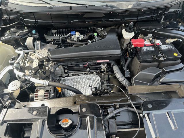 2015 Nissan Rogue Image 24