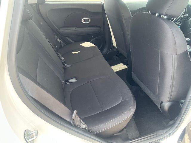 2015 Kia Soul Image 14
