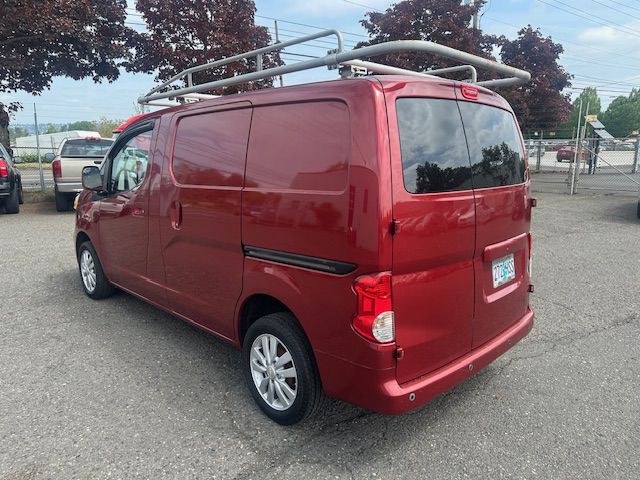 2015 Chevrolet Express Image 3