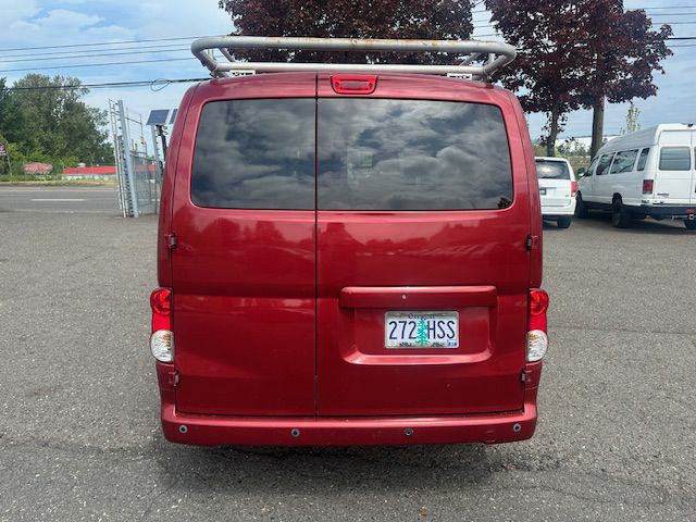 2015 Chevrolet Express Image 4