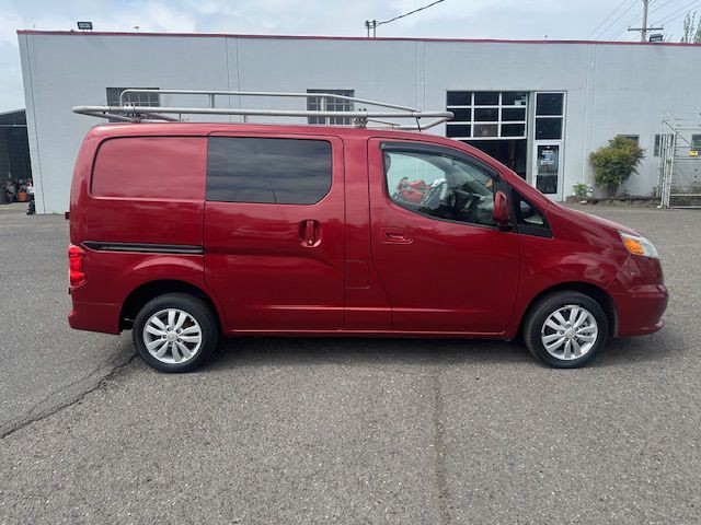 2015 Chevrolet Express Image 6