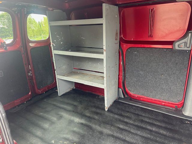 2015 Chevrolet Express Image 15