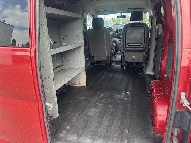 2015 Chevrolet Express Image 16
