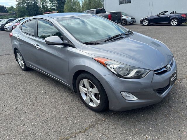 2013 Hyundai Elantra Image 7