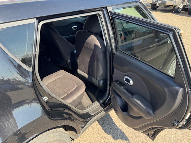 2016 Kia Soul Image 14
