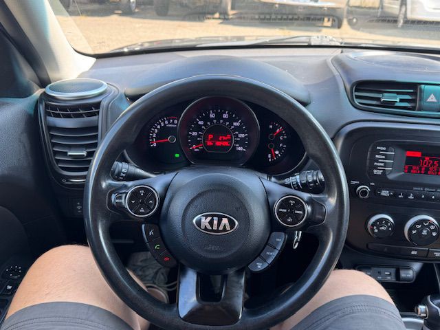 2016 Kia Soul Image 17