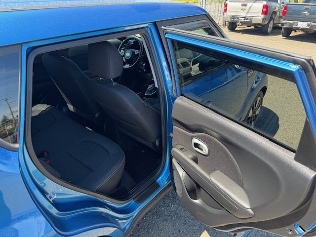 2016 Kia Soul Image 14