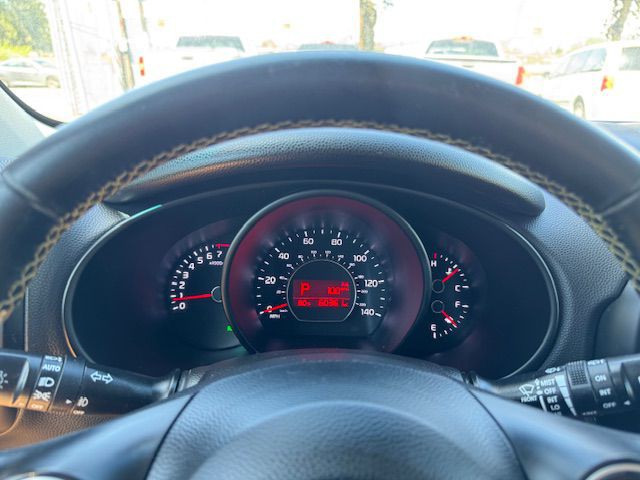 2016 Kia Soul Image 16