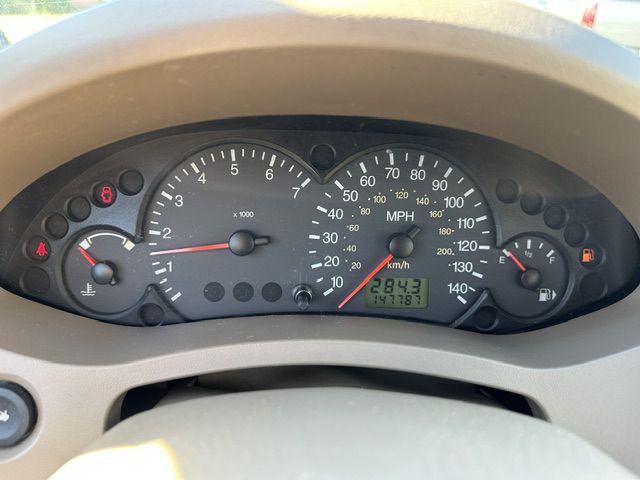 2006 Ford Focus Image 22