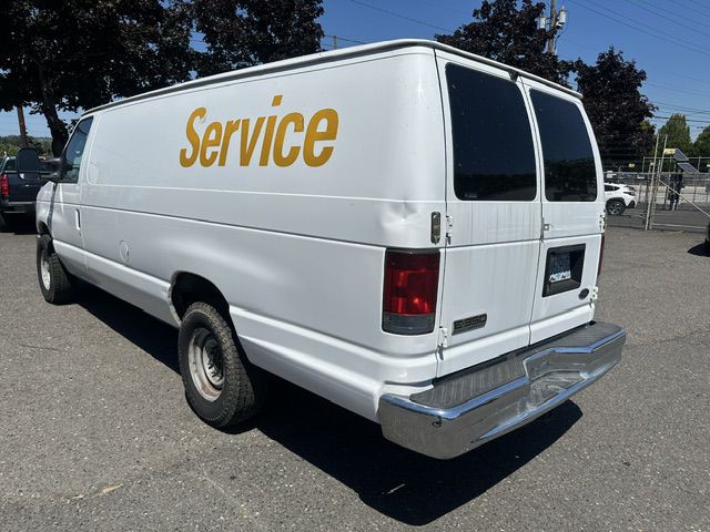 2010 Ford Econoline Image 3