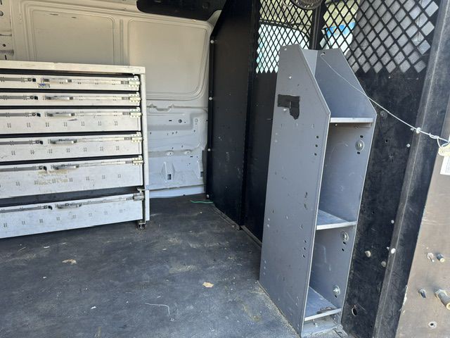 2010 Ford Econoline Image 14