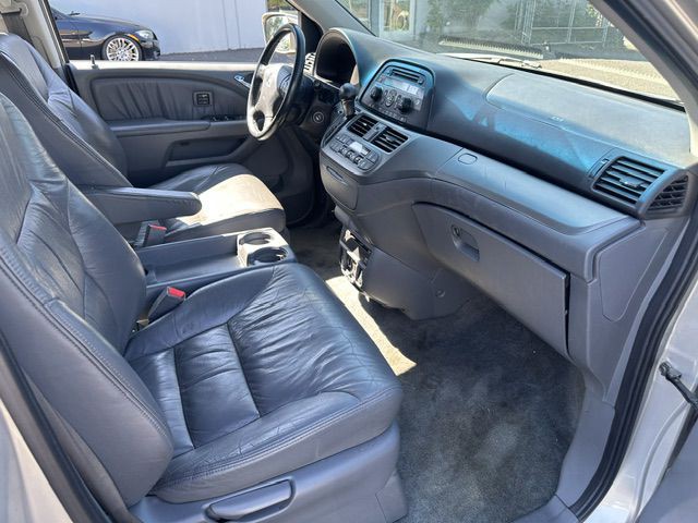2007 Honda Odyssey Image 7