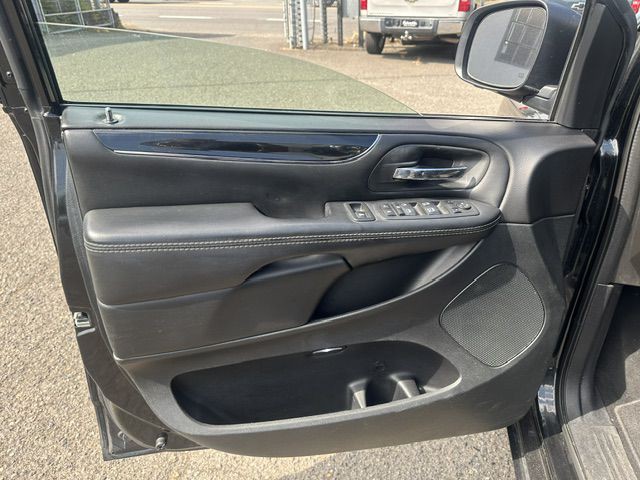2018 Dodge Grand Caravan Image 10