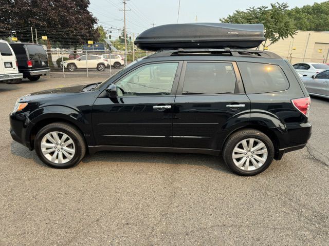 2013 Subaru Forester Image 2