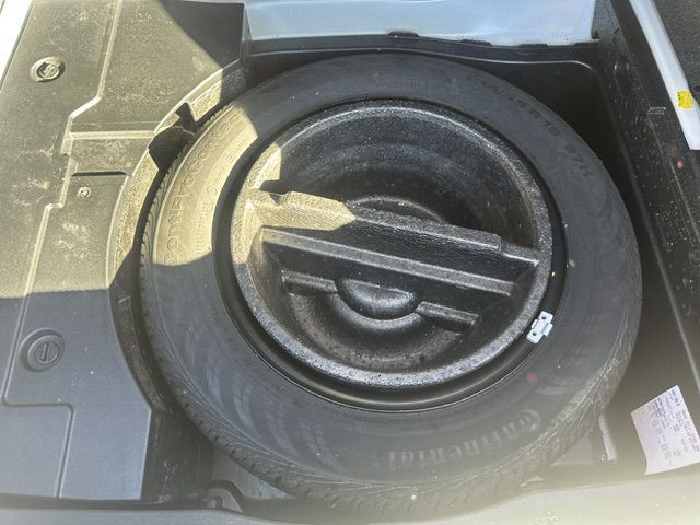 2009 Volkswagen Passat Image 15