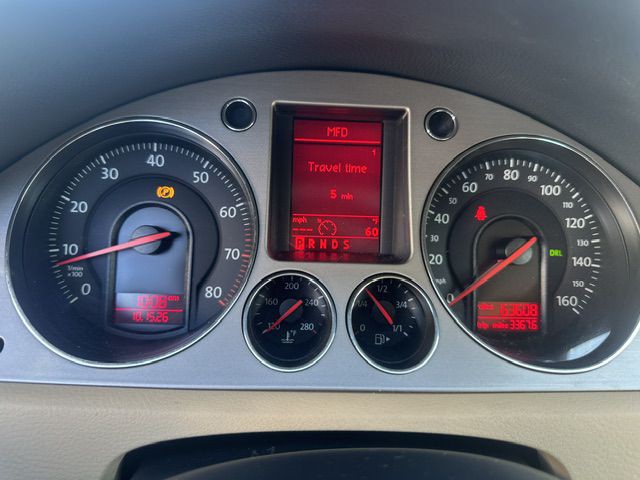 2009 Volkswagen Passat Image 17