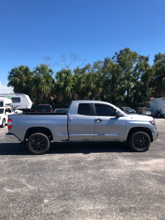 2018 Toyota Tundra Image 4