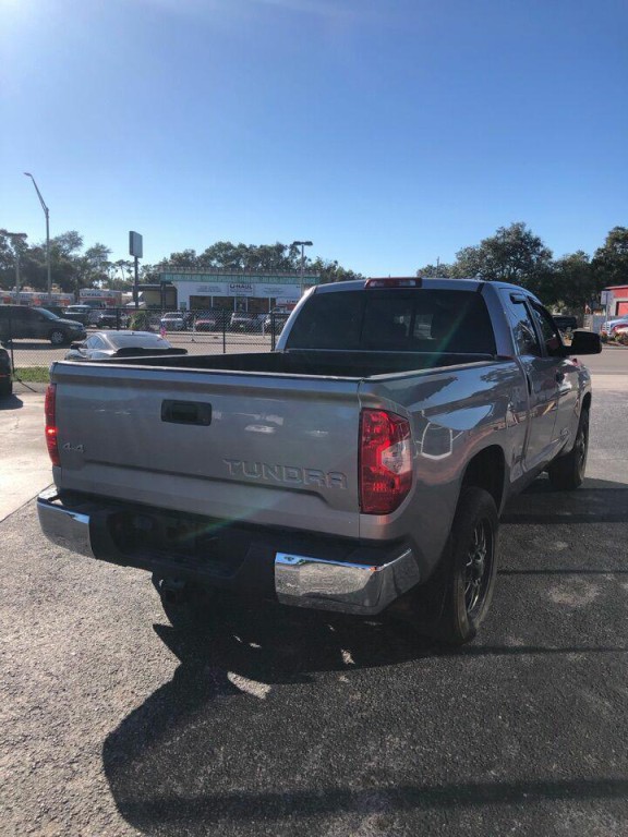 2018 Toyota Tundra Image 10