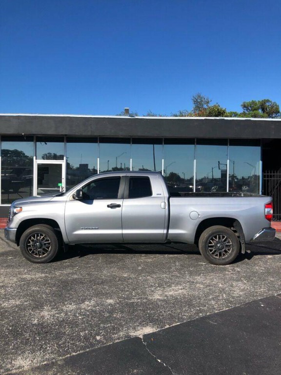 2018 Toyota Tundra Image 12