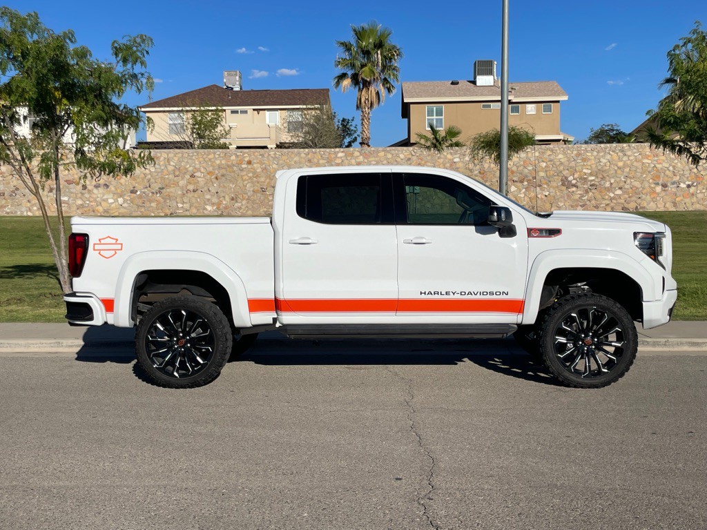 2023 GMC Sierra Image 5