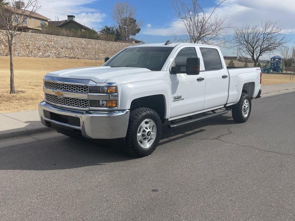 2019 Chevrolet Silverado 1500 Image 1