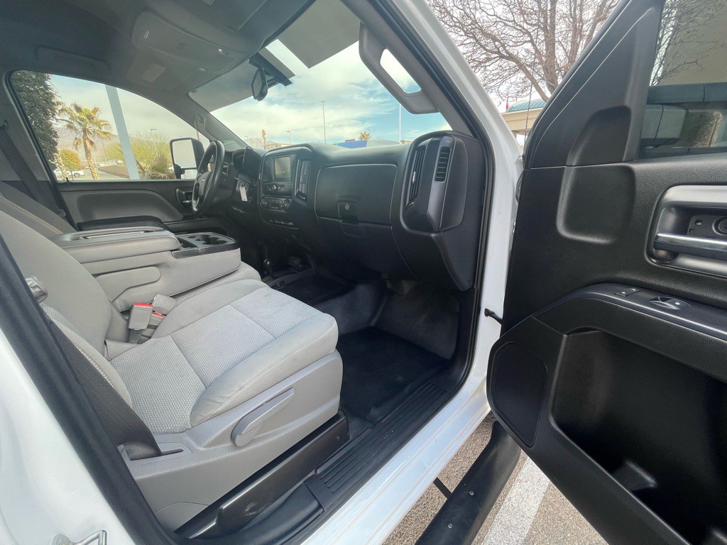 2019 Chevrolet Silverado 1500 Image 14