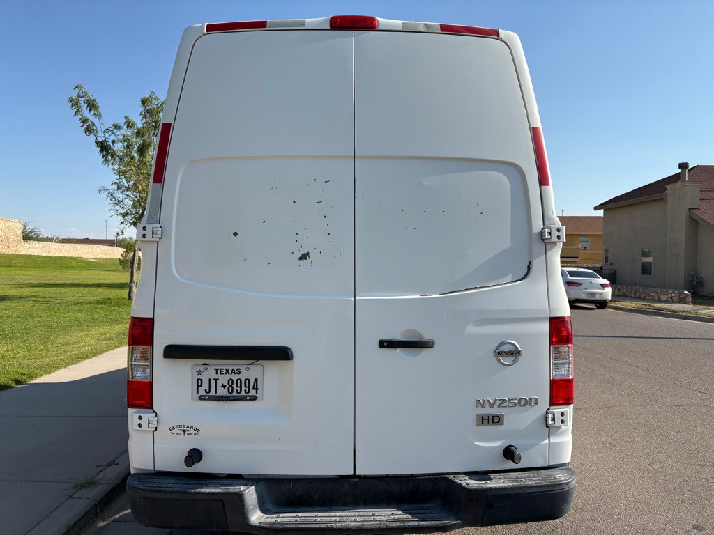 2012 Nissan NV Image 5