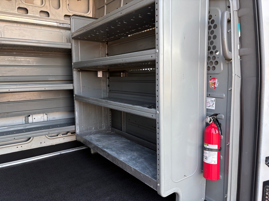 2012 Nissan NV Image 15