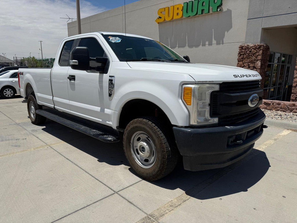 2017 Ford F-250 Image 4