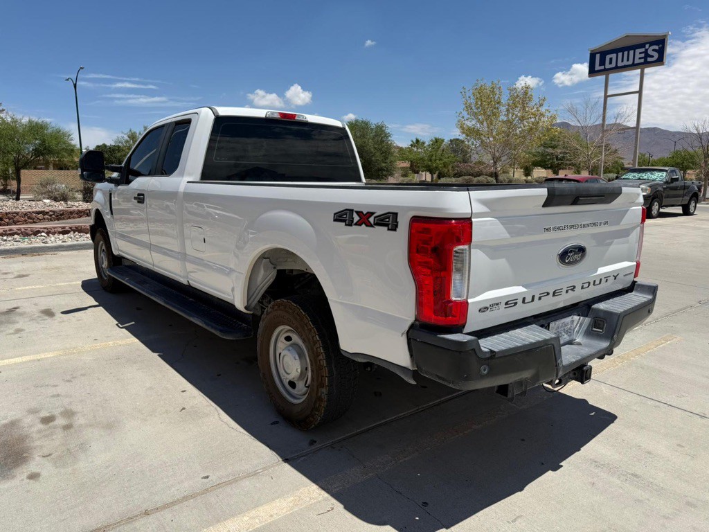 2017 Ford F-250 Image 7